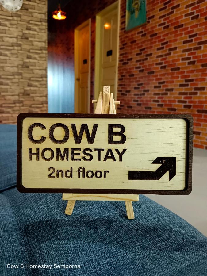 Cow B Homestay センポルナ エクステリア 写真